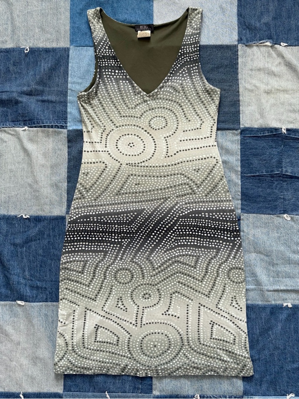 VTG BCBG body con dress geometric dot patterned gradient y2k usa made size M